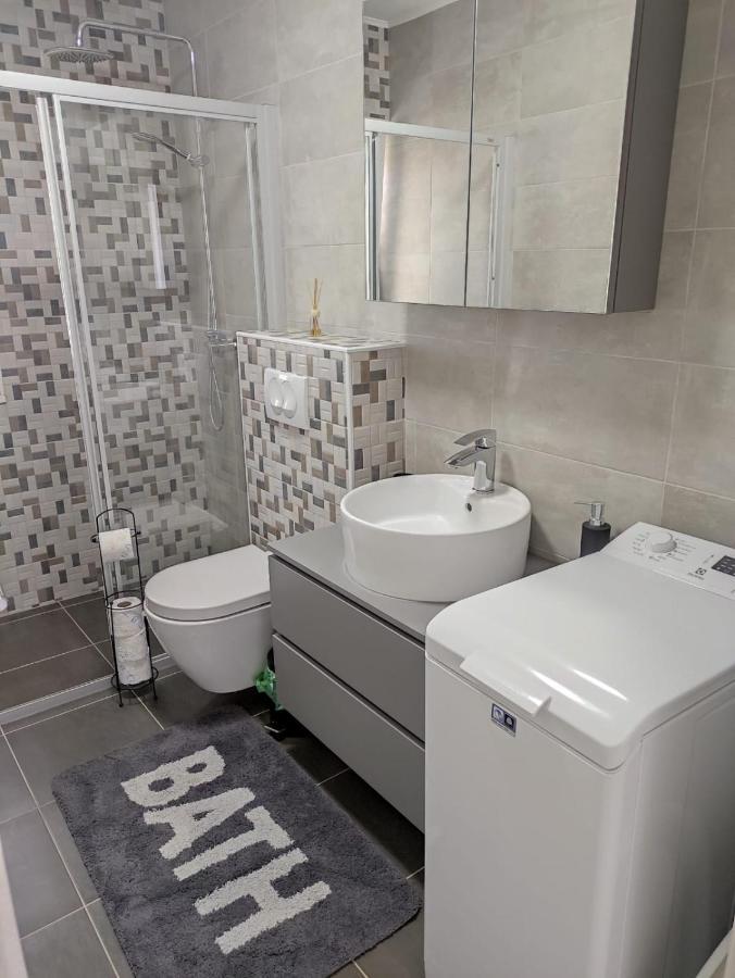 Apartman Ivana Biograd Na Moru Exterior photo