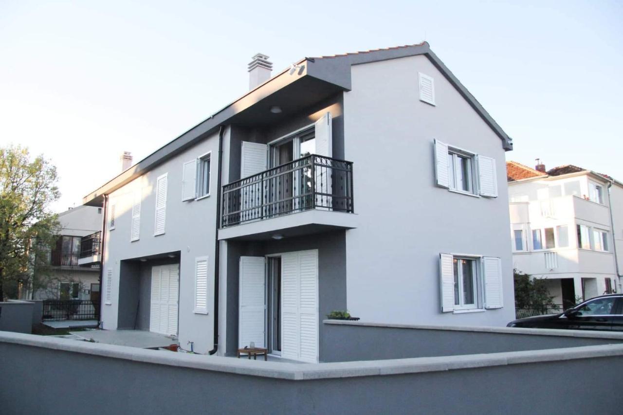 Apartman Ivana Biograd Na Moru Exterior photo